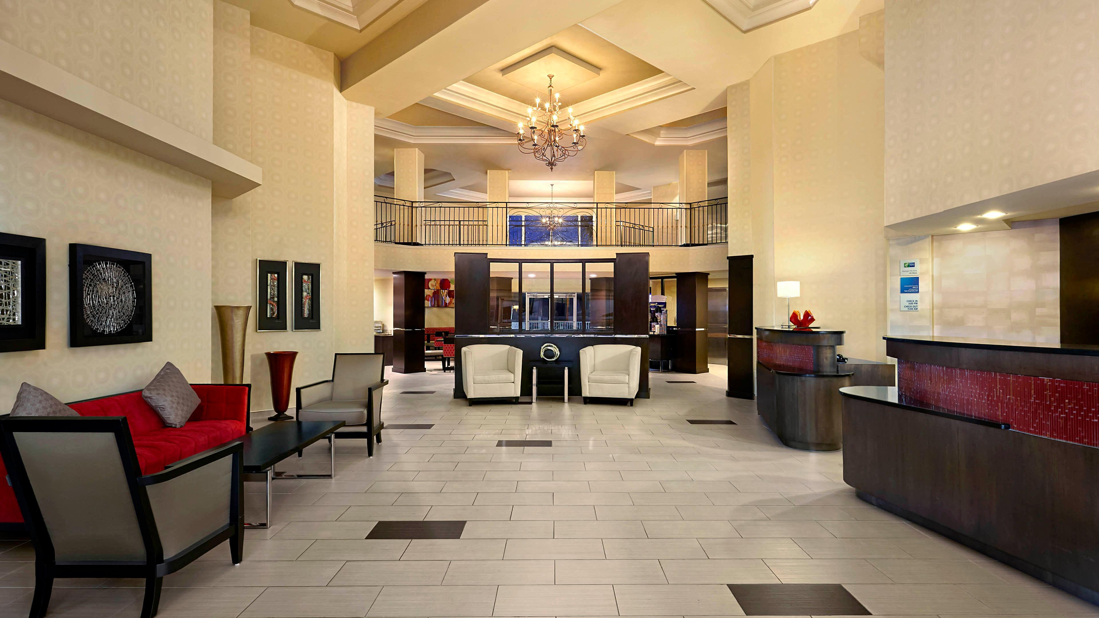 Holiday Inn Express & Suites Naples Downtown - 5Th Avenue By Ihg Eksteriør billede