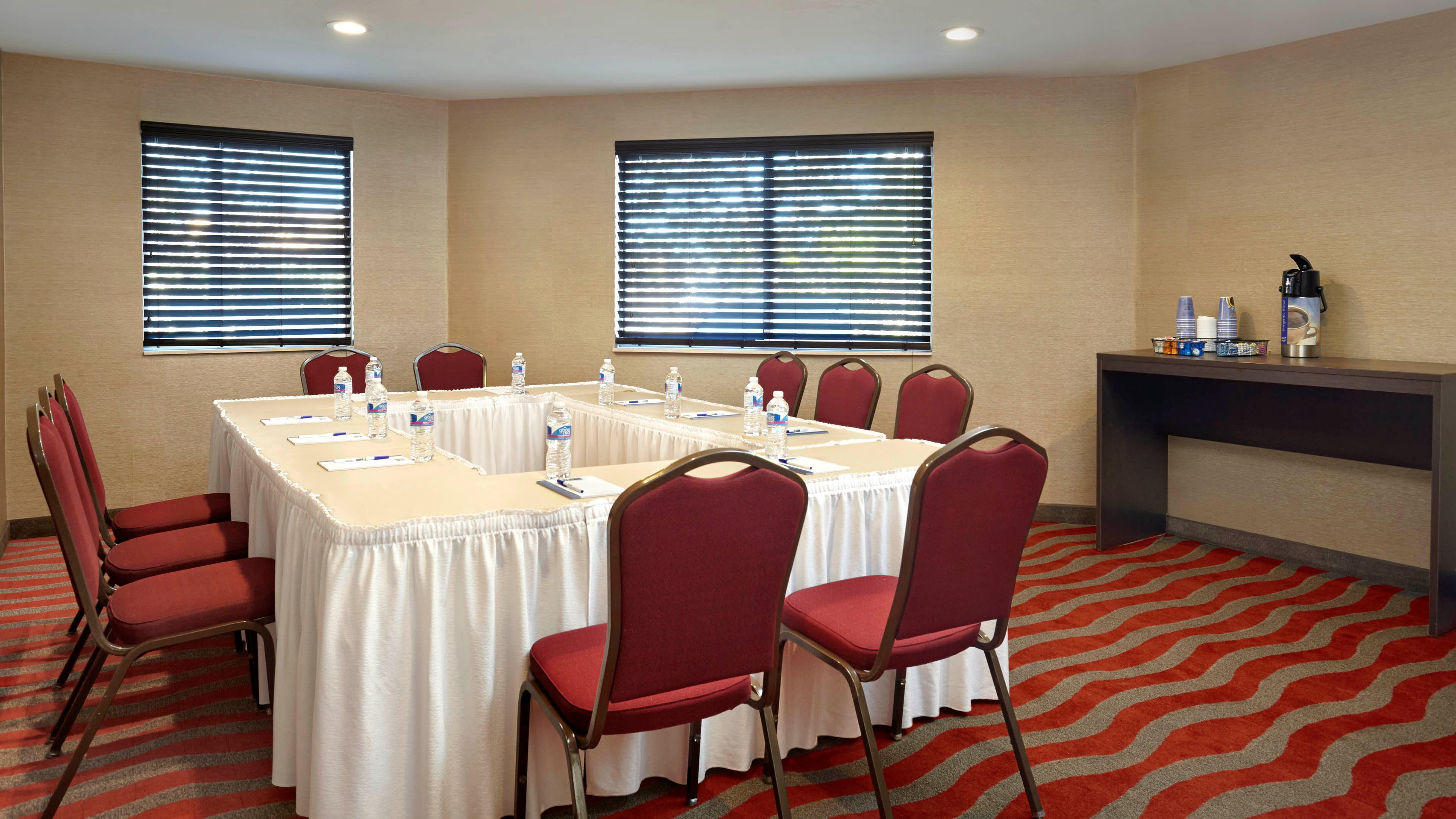 Holiday Inn Express & Suites Naples Downtown - 5Th Avenue By Ihg Eksteriør billede