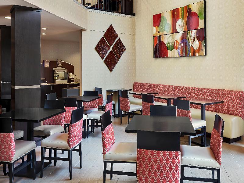 Holiday Inn Express & Suites Naples Downtown - 5Th Avenue By Ihg Eksteriør billede